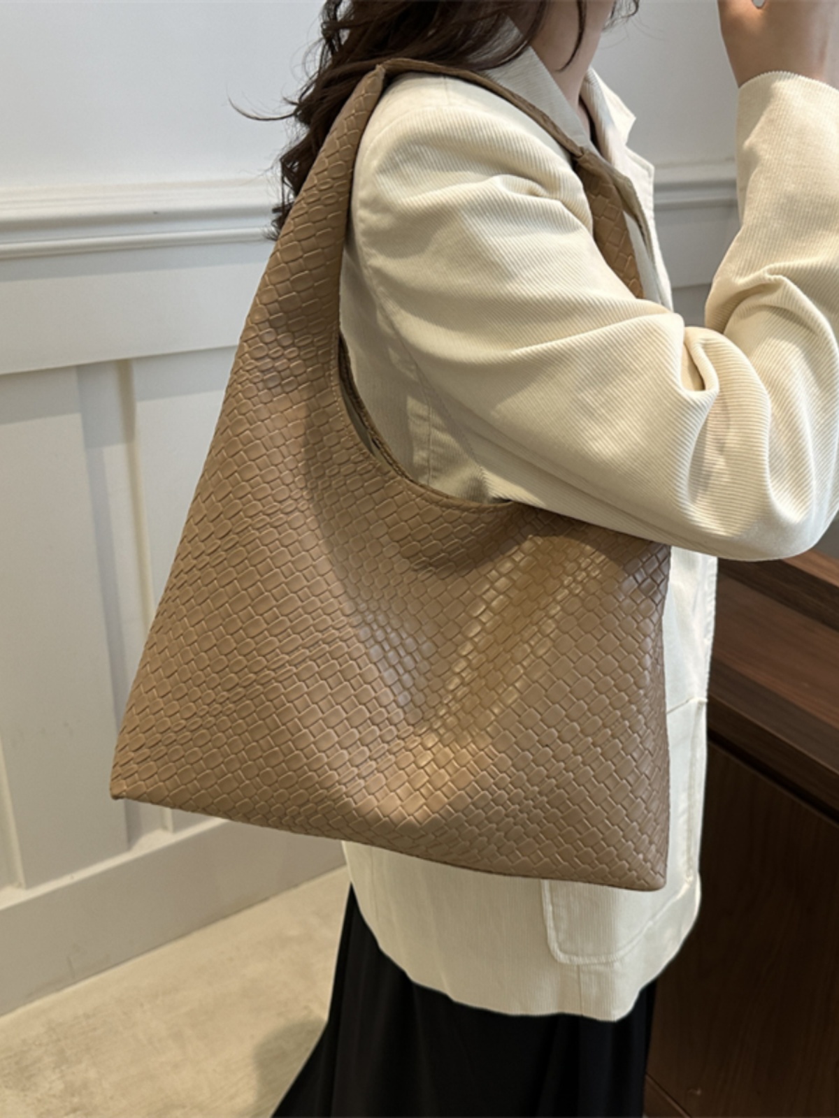 Trendy Commuter Woven Tote Bag - Women'S Young Bags recension och pris